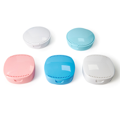 Denture box with mirror